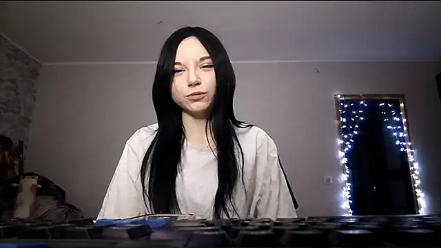 PazGingg online show from 12.21.25