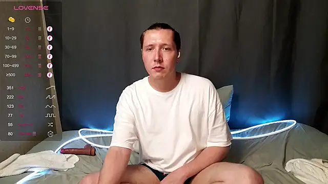 NakedIsaac online show from 06.17.26