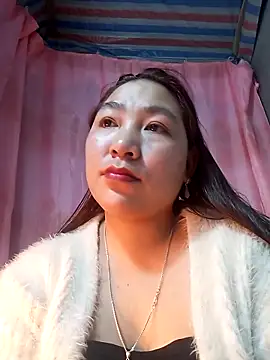 Snapshot of giang0055 chatting on 02.11.26 giang0055 online show from 02.11.26