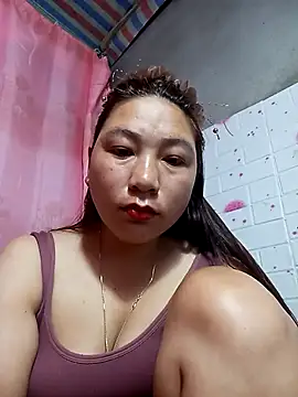 Snapshot of giang0055 chatting on 02.24.26 giang0055 online show from 02.24.26