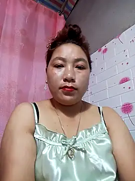 Snapshot of giang0055 chatting on 02.26.26 giang0055 online show from 02.26.26