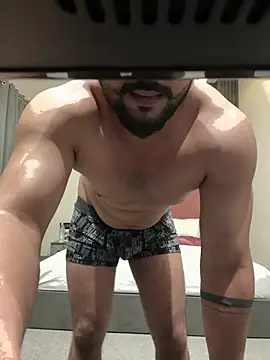 Snapshot of Casonovaz chatting on 03.31.26 Casonovaz online show from 03.31.26