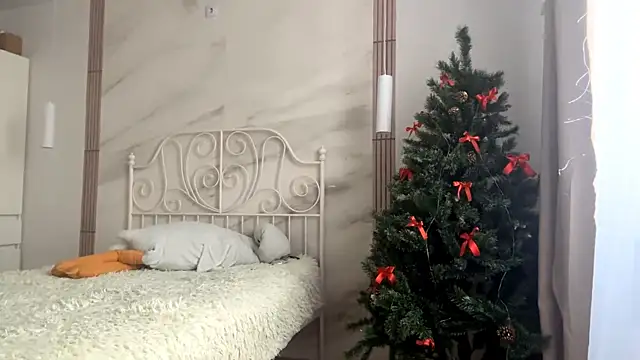 Snapshot of KitCerveny chatting on 12.22.25 KitCerveny online show from 12.22.25