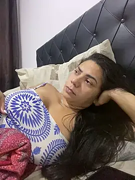 Nini  online show from 02.15.26