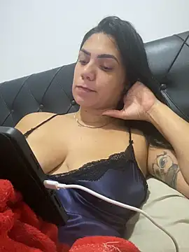 Nini  online show from 04.15.26