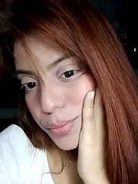 Snapshot of mia_hottie2210 chatting on 01.08.26 mia hottie2210 online show from 01.08.26