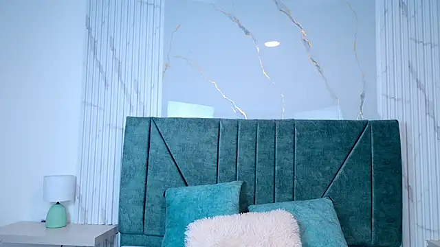 Snapshot of sophieedear chatting on 03.12.26 sophieedear online show from 03.12.26