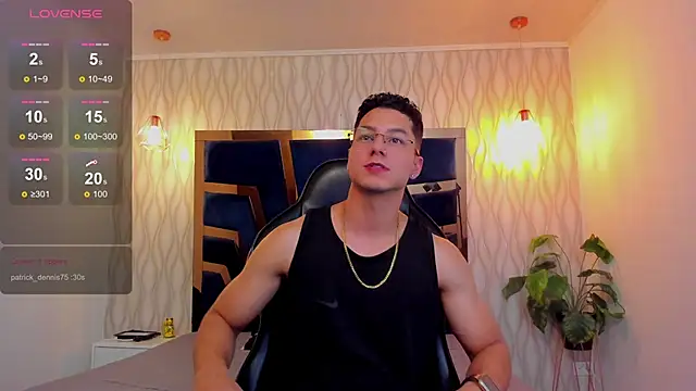 Noah Clarkk online show from 03.04.26