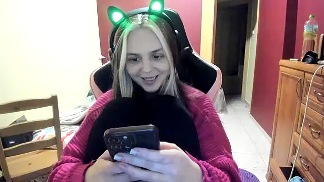 LunaAngell online show from 01.07.26