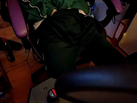 Gay-Versaut online show from 03.30.26