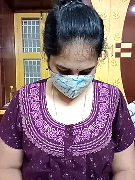 maduri   online show from 12.18.25