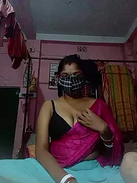 Snapshot of villSunrise chatting on 12.23.25 villSunrise online show from 12.23.25