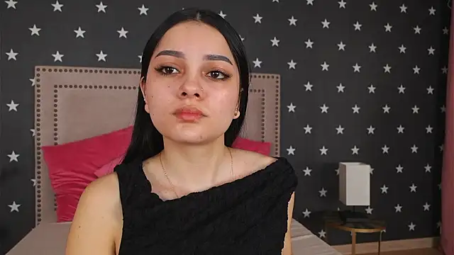 Snapshot of RaquellStar chatting on 02.25.26 RaquellStar online show from 02.25.26