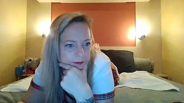 Miss-Chupagirly online show from 01.13.26