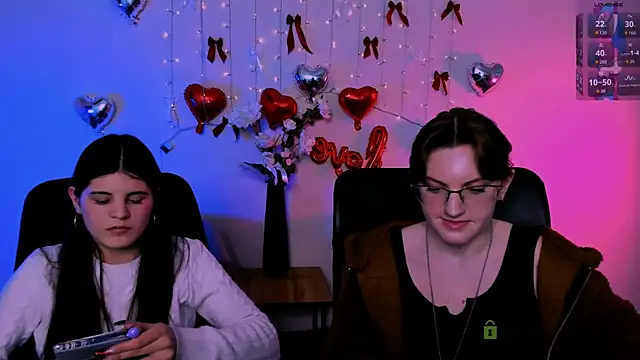 lizzie boom  online show from 02.18.26