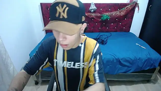 Demon Sam  online show from 12.23.25