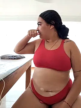 Jessie em online show from 02.06.26