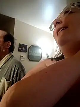 pinkcheetah12 online show from 02.17.26