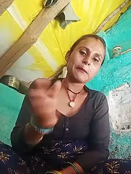 Snapshot of Cuty_priti chatting on 02.15.26 Cuty priti online show from 02.15.26