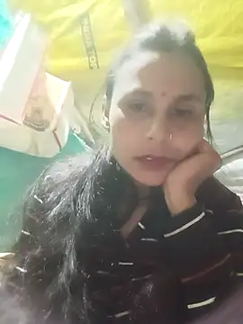 Snapshot of Cuty_priti chatting on 02.17.26 Cuty priti online show from 02.17.26