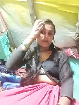 Snapshot of Cuty_priti chatting on 02.27.26 Cuty priti online show from 02.27.26