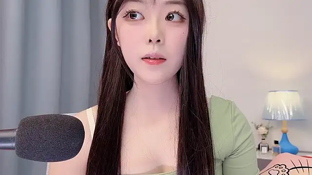 smalldaisy online show from 04.03.26