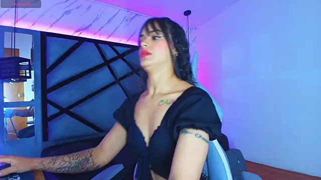 Lili Evanss online show from 02.02.26