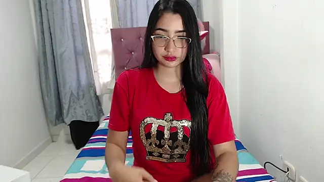 Snapshot of BrinsHilton_ chatting on 01.09.26 BrinsHilton online show from 01.09.26