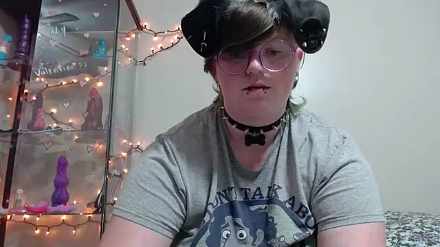 Pupghostt online show from 04.09.26