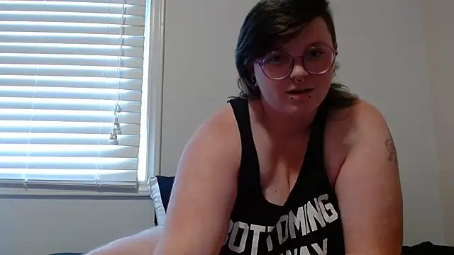 Snapshot of Pupghostt chatting on 06.22.26 Pupghostt online show from 06.22.26
