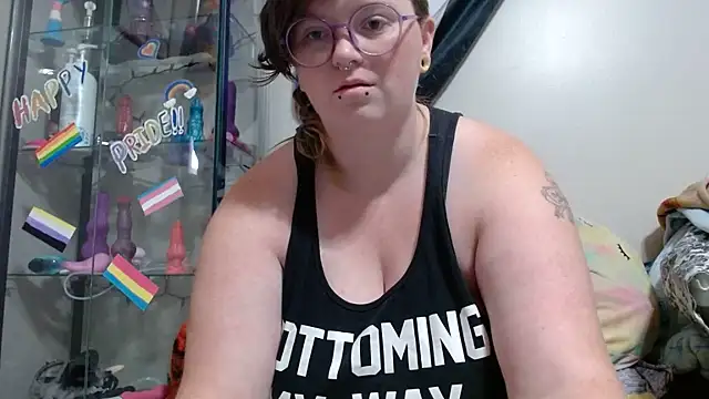 Snapshot of Pupghostt chatting on 07.10.26 Pupghostt online show from 07.10.26