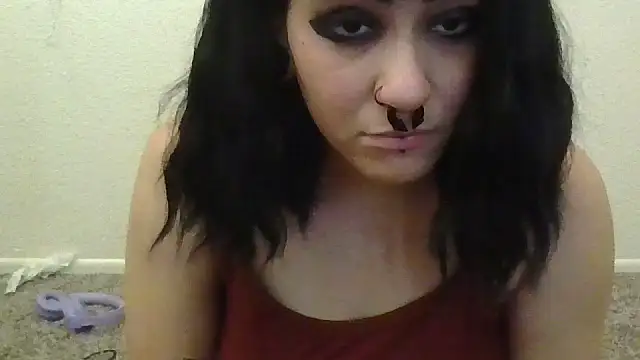 Snapshot of GabbyDaniella chatting on 01.11.26 GabbyDaniella online show from 01.11.26