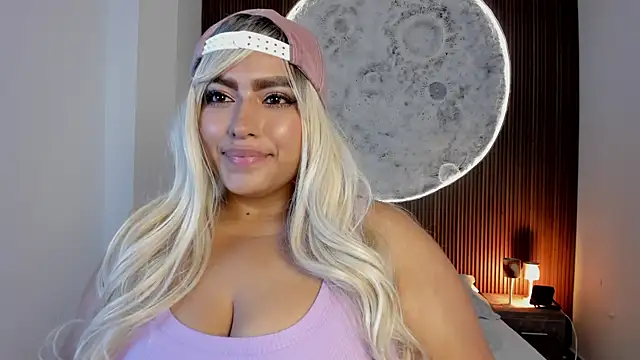 AmbarBrownn  online show from 05.16.26