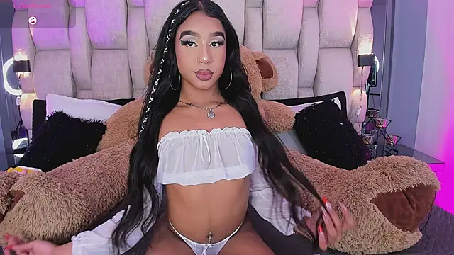 Snapshot of _PaulinaDoll_ chatting on 02.06.26 PaulinaDoll online show from 02.06.26