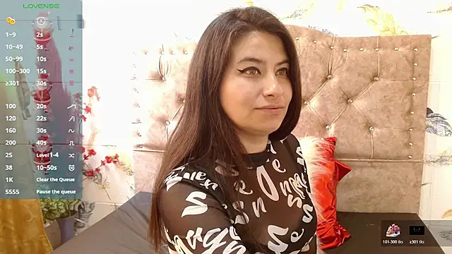 Mariana Diamond online show from 01.10.26