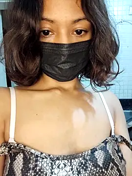 Sizzler 0011 online show from 12.22.25