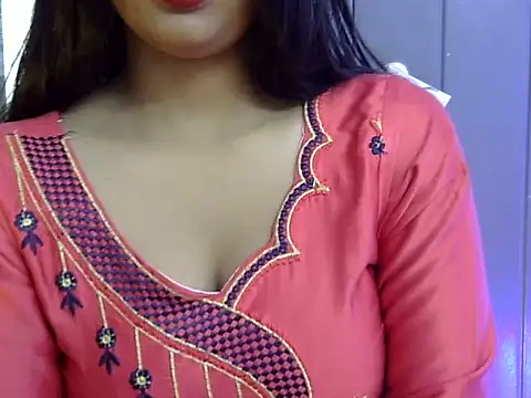 cute Dirty Diva online show from 12.21.25