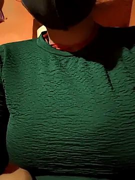 Snapshot of Madhu_cute chatting on 02.12.26 Madhu cute online show from 02.12.26