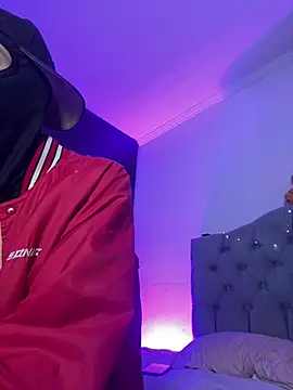 cute emmma online show from 04.10.26