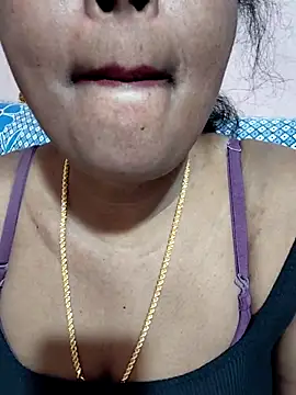 Snapshot of siri_tamiltelugu chatting on 02.04.26 siri tamiltelugu online show from 02.04.26