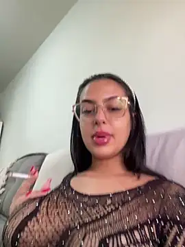 Snapshot of jujuarantes__2026 chatting on 02.06.26 jujuarantes 2026 online show from 02.06.26