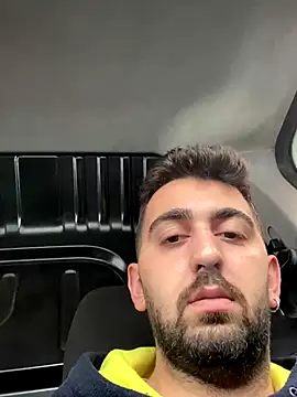 Snapshot of akindrv1 chatting on 12.21.25 akindrv1 online show from 12.21.25