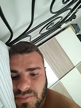 Snapshot of Ricardosafadocassdo chatting on 07.18.26 Ricardosafadocassdo online show from 07.18.26