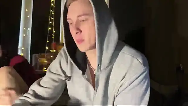 love4couple online show from 04.17.26