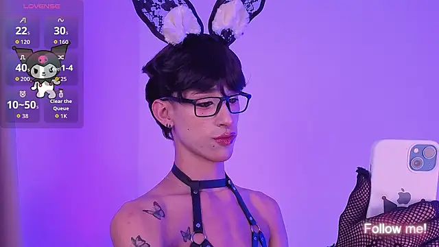 Snapshot of Kitsuneplay_ chatting on 02.16.26 Kitsuneplay online show from 02.16.26