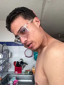 Latin Paisa Boy online show from 03.22.26