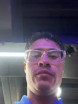 Latin Paisa Boy online show from 05.27.26