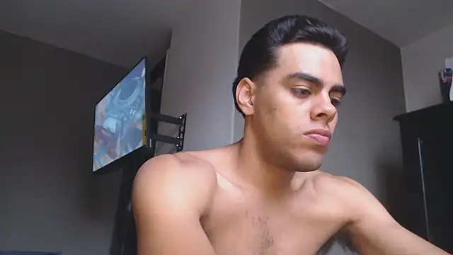 Millan DarkWood online show from 01.05.26