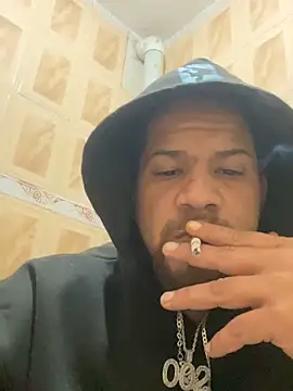 Snapshot of Dominicanobb chatting on 02.04.26 Dominicanobb online show from 02.04.26