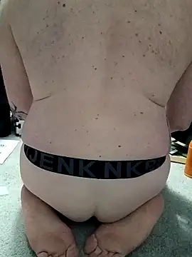 Snapshot of Bongjangles chatting on 02.24.26 Bongjangles online show from 02.24.26